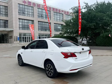 BYD F3