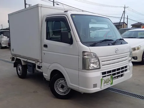 Mazda Scrum Truck