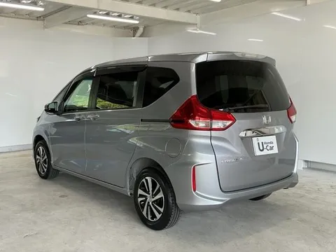 Honda Freed Plus
