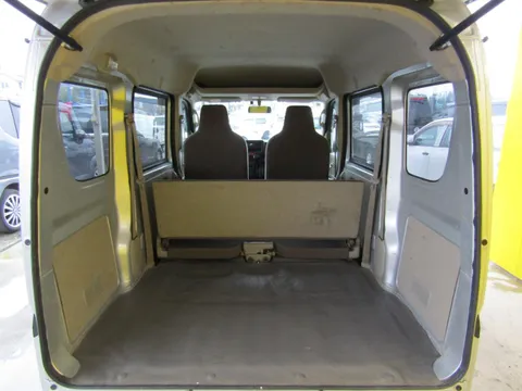 Nissan Clipper
