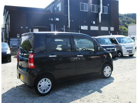 Subaru Lucra