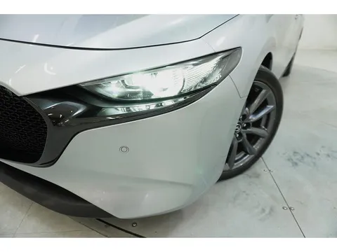 Mazda MAZDA3 Fastback