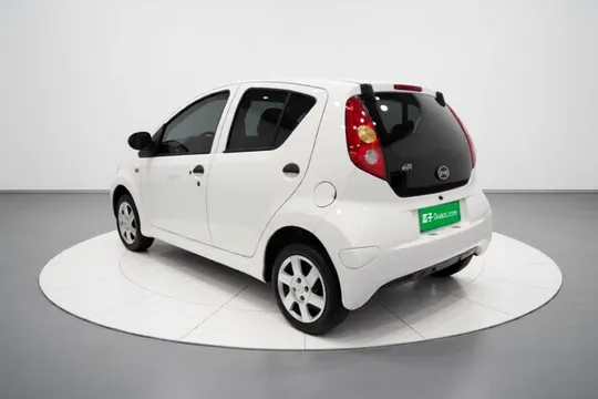 BYD F0