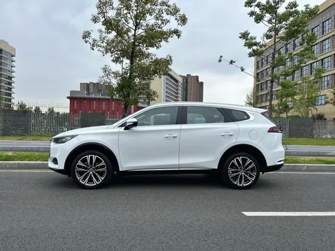 BYD Tang