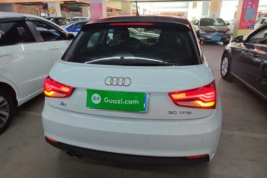 Audi A1