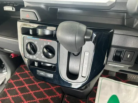 Daihatsu Hijet Caddie