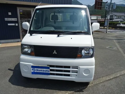 Mitsubishi Minicab Truck