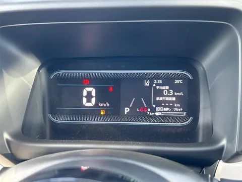 Suzuki Spacia