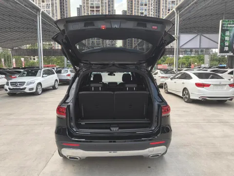 Mercedes-Benz Mercedes-Benz GLB