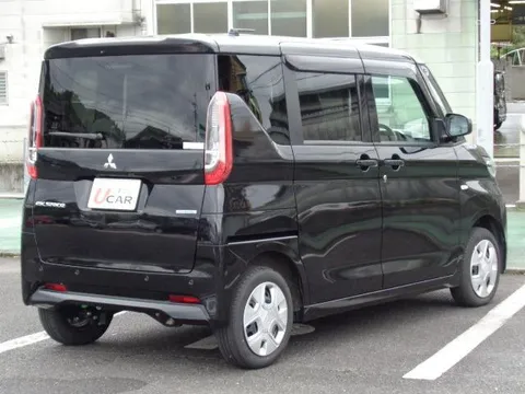 Mitsubishi eK Space