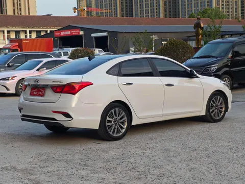 Hyundai Mistra