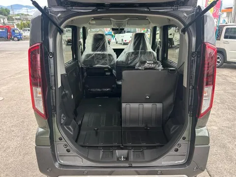 Suzuki Spacia Gear