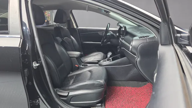 Kia Cerato (K3)