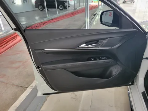 Cadillac CT4