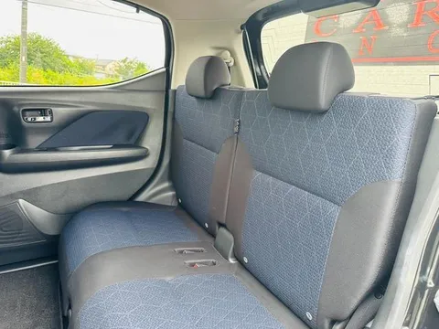 Mitsubishi eK X