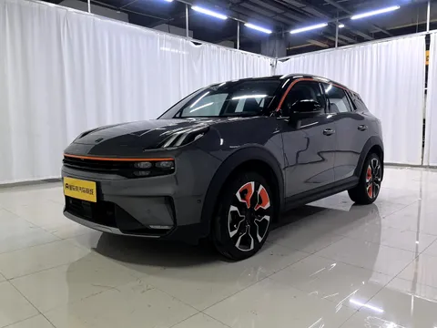 Lynk & Co Lynk & Co 06