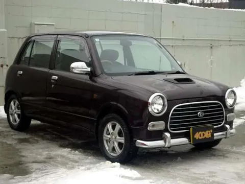 Daihatsu Mira Gino
