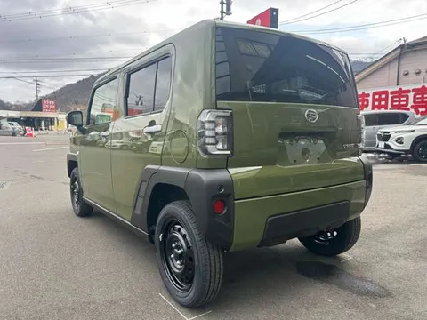 Daihatsu Taft