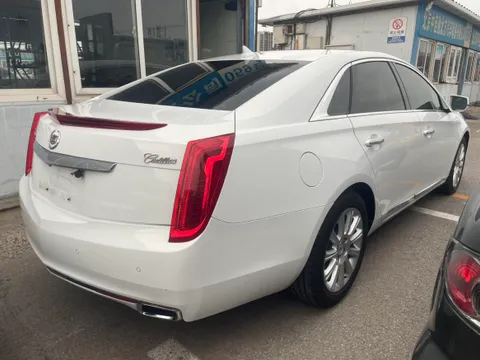 Cadillac XTS