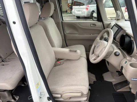 Honda N-BOX Plus