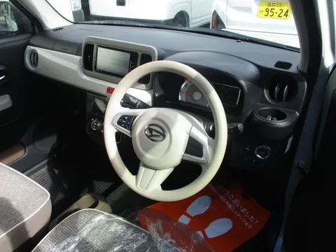 Daihatsu Mira Tocot