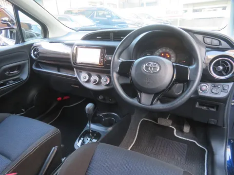 Toyota Yaris (Vitz)