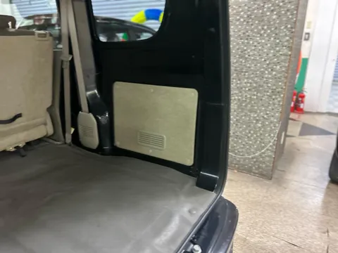 Mitsubishi Minicab Van