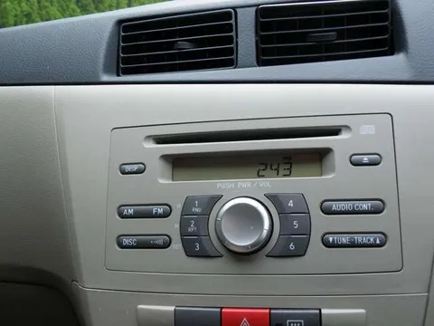 Daihatsu Mira