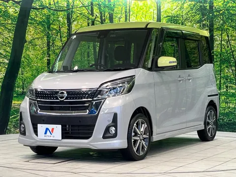 Nissan Dayz Roox