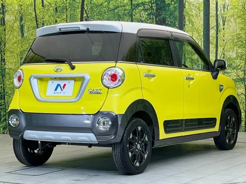 Daihatsu Cast