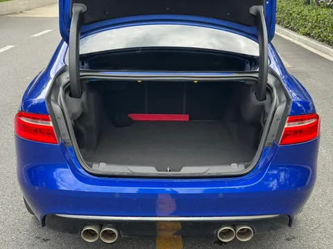Jaguar XEL