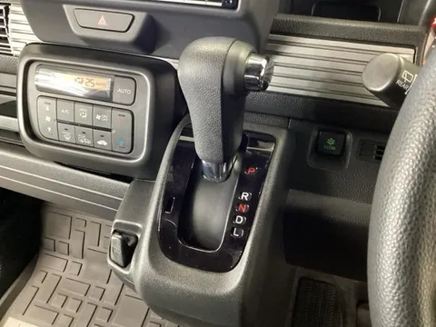 Honda N-VAN Plus Style