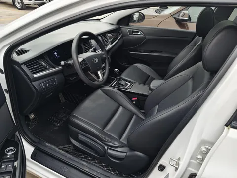 Hyundai Mistra
