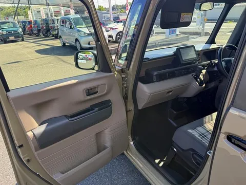 Honda N-BOX Joy