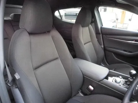 Mazda MAZDA3 Fastback
