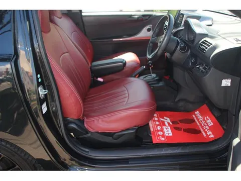 Toyota iQ