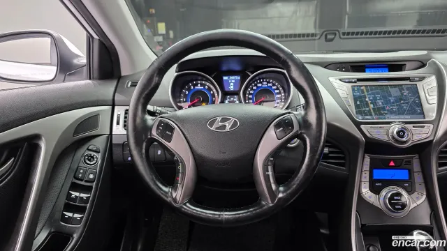 Hyundai Elantra (Avante)