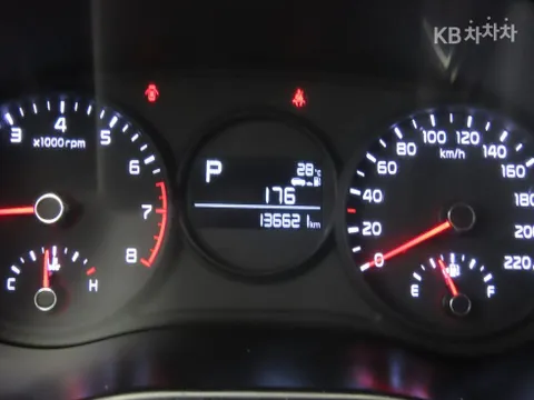 Kia Deluxe