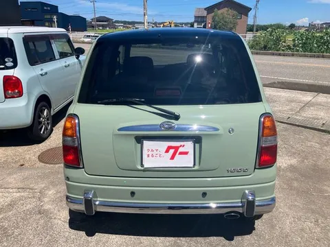 Daihatsu Mira Gino 1000