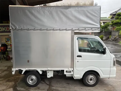 Nissan Clipper Truck