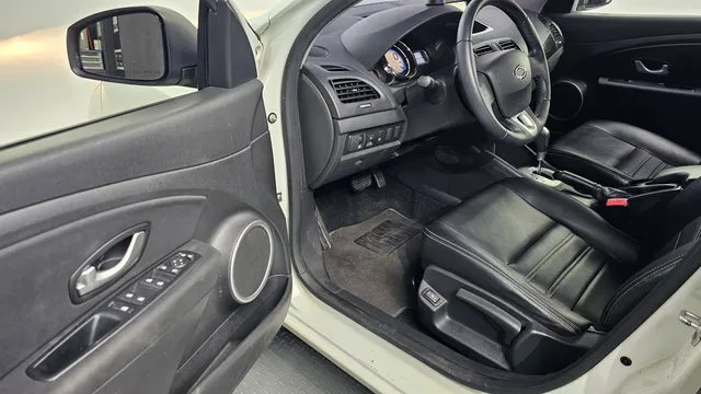 Renault SM3