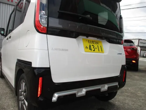 Mitsubishi Delica Mini