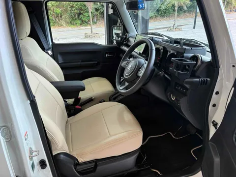 Suzuki Jimny Nomade