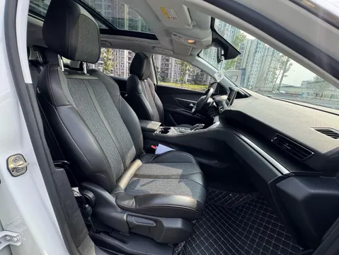 Peugeot 4008