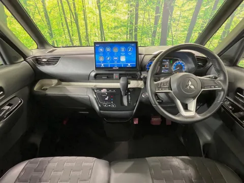 Mitsubishi Delica Mini