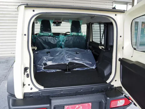Suzuki Jimny Nomade