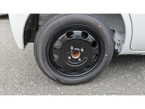 Suzuki Spacia Base