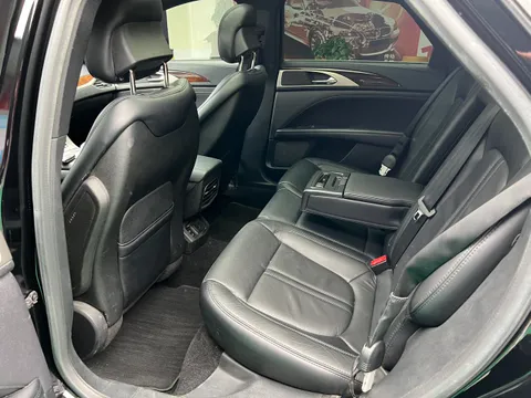 Lincoln MKZ