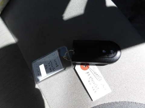 Toyota Pixis Joy