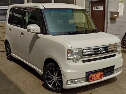 Toyota Pixis Space